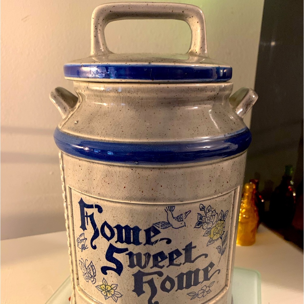Made in Japan Vintage Home Sweet Home cookie jar~